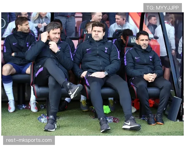 库尔图瓦重返英超传闻再起，状态成焦点引热议