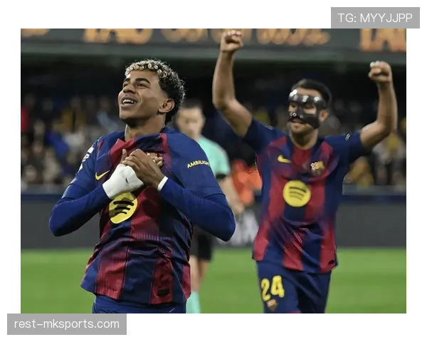 拉菲尼亚复出首战闪耀全场，助球队斩获关键胜利