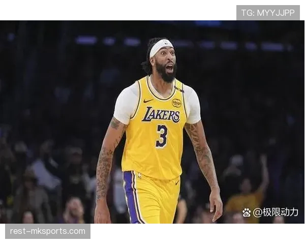 戴维斯持续提升影响力,点燃全球年轻球员追梦激情 戴维斯持续提升影响力,点燃全球年轻球员追梦激情